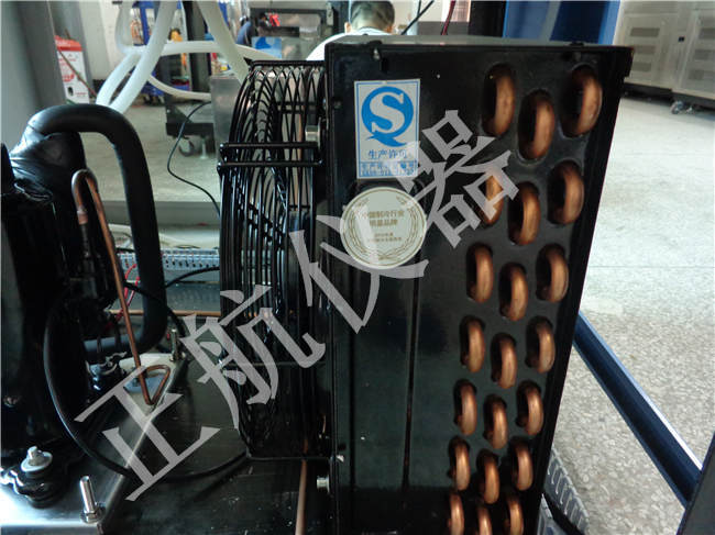 中國(guó)正航恒溫恒濕試驗(yàn)箱細(xì)節(jié)圖